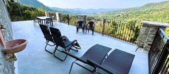 Stone house in Tuscany – A Charming Retreat