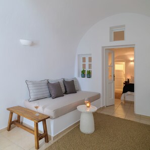 Romantic Room, Sea View | Living area