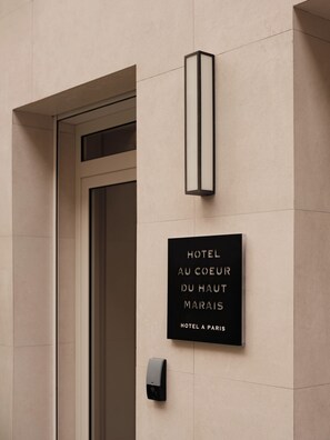 Front of property - Hotel Au Coeur du Haut Marais (Paris)