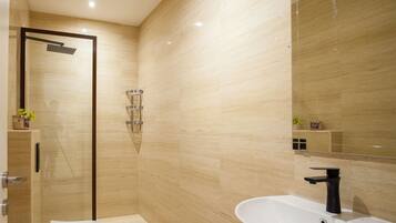 Apartment | Bathroom