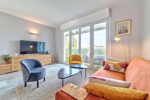 Living area - ROSE DES SABLES (Antibes)