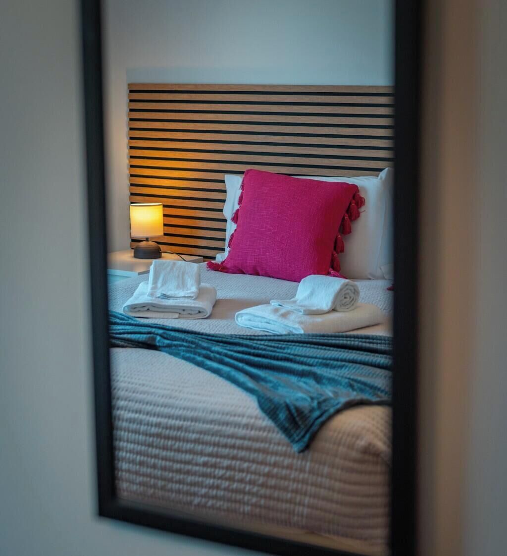 Departamento Confort, balcón, vista a la ciudad