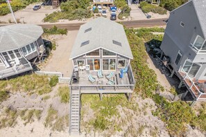 Exterior - Direct Oceanfront on Charleston Beach! (Charleston)