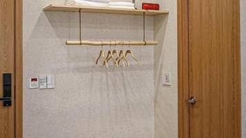 Departamento estándar, vista a la ciudad | Interior