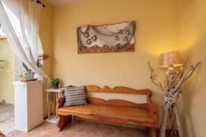 Interior - UR-SUN&SEA DOWNTOWN APARTMENT WITH VERANDA (Villasimius)