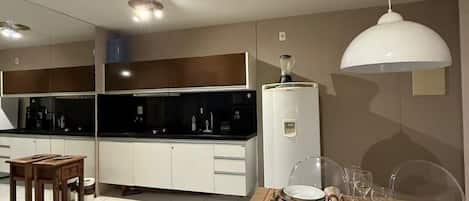 Apartment | Dining