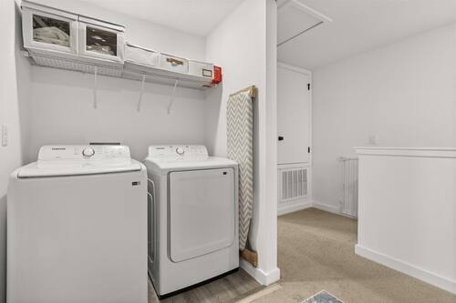 Designer toiletries, hair dryer, towels, shampoo
