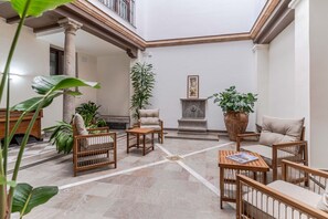 Interior - Bib-Rambla Suite Work & Comfort in the City Center (Granada)
