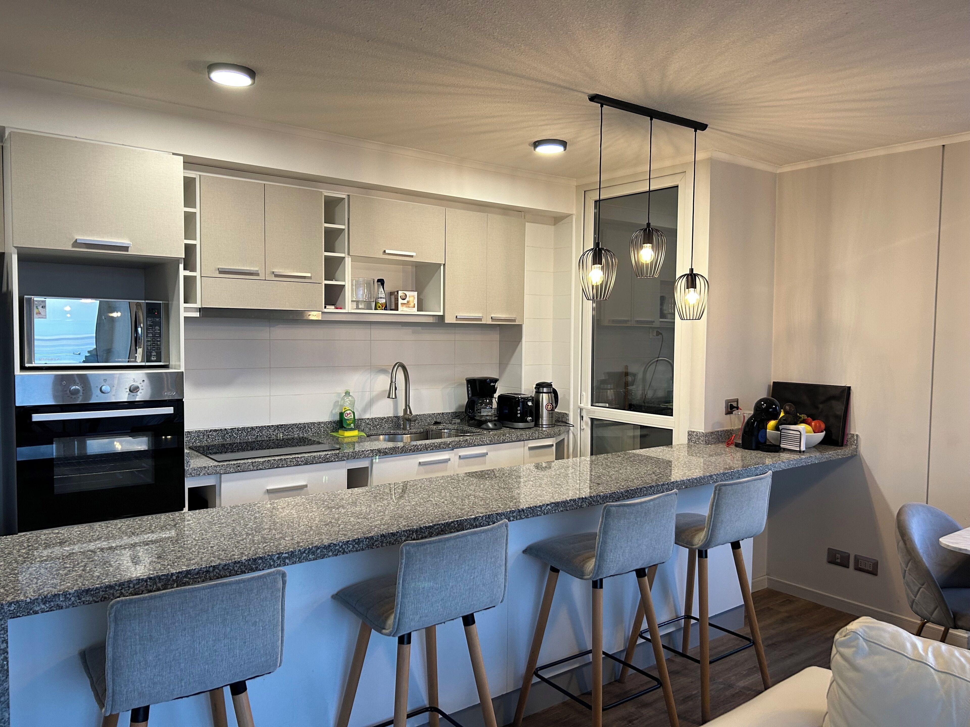 المنشأة من الداخل