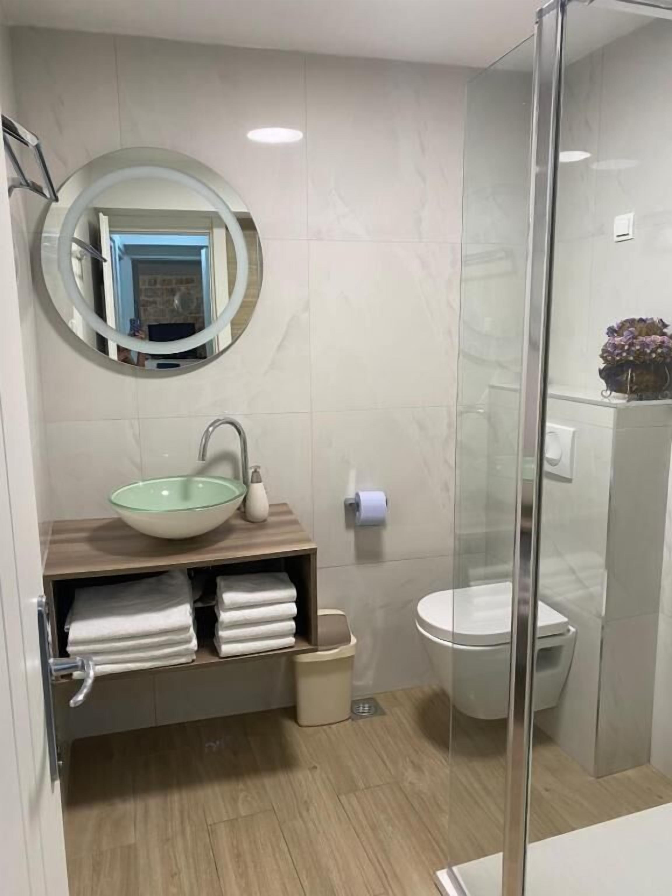 Apartment | Badezimmer