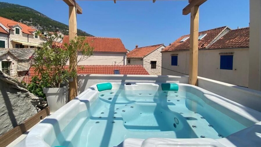 Villa de Blue 2