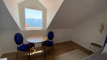 Deluxe Studio, Sea View