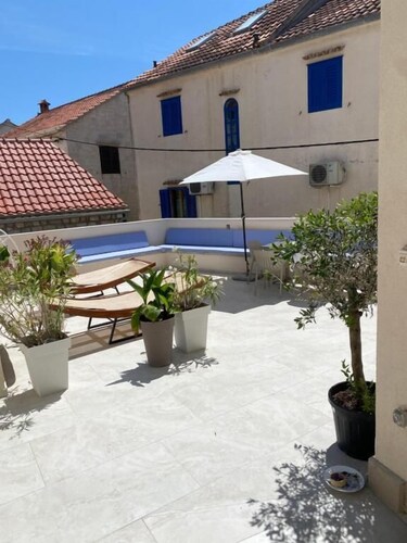 Villa de Blue 2