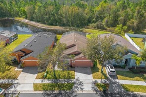 Exterior - No Rear Neighbors Lovely 4 Bedroom 3 Bath Home with South Facing Pool and Spa! (Davenport)