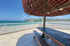Outdoor dining - Oceana Suites Ponta Negra (Natal)