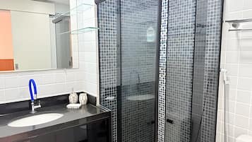 Apartment | Bathroom