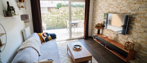 スマートテレビ、書庫