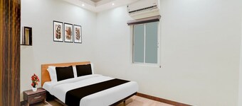 Super Hotel O Upper Bazar Formerly RR Residency