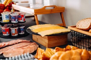 Desayuno continental todos los días (con cargo)