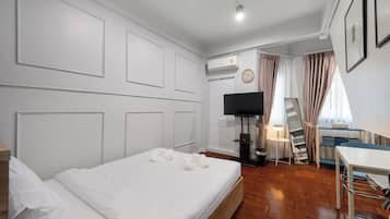 Comfort Room, Garden View