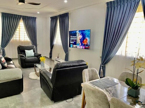 Flat 1 @ Ayan Villas- Beach View( Ground floor)