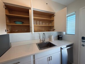 Private kitchen - Shorecrest Isle | Chic 2BR Getaway (Bay Harbor Islands)