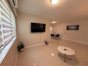 Interior - Pelican Harbor | Boutique 1BR Escape (Bay Harbor Islands)