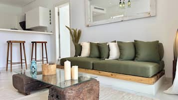 Apartamento, 2 habitaciones, fumadores, balcón | Zona de estar