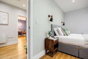 Apartment, 1 Double Bed, Patio, Garden Area - Tower House Apartaments (Bournemouth)