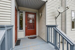 Exterior detail - Mystic Ridge | Near Big Boulder Lake & Ski Slopes (Lake Harmony)