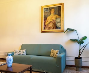 TV - Historic Palace with Private Terrace | Grand Views over Campo Santo Stefano (Venezia)