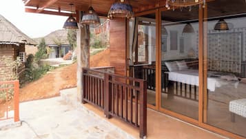 Kamar Double Superior, balkon, pemandangan gunung