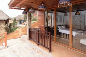 Superior Double Room, Balcony, Mountain View - La Rosa Homestay (Sa Pa)