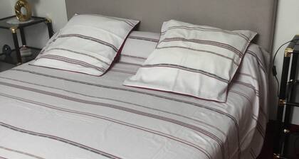 Apartment located on the 1st floor of our house, 10 minutes from the beach.