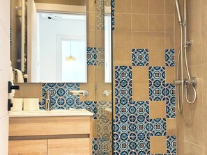 Apartment, 2 Bedrooms, Terrace | Bathroom - Appartement Nessma 2 Bedrooms (Sidi Bou Said)
