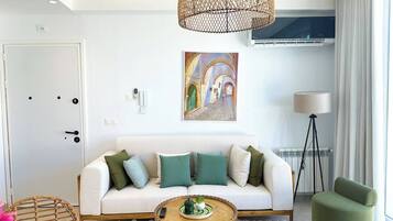 Apartment, 2 Bedrooms, Terrace | Living room