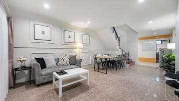 Family Room | Living area