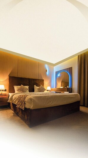 Luxury Single Room | Egyptian cotton sheets, premium bedding, down comforters
