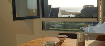 Welcome to Ti Ar Mor, a breathtaking view of the sea