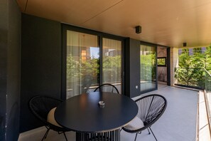 Outdoor dining - Seaside Luxury Apartment Infinity Blue A2 (Zadar)