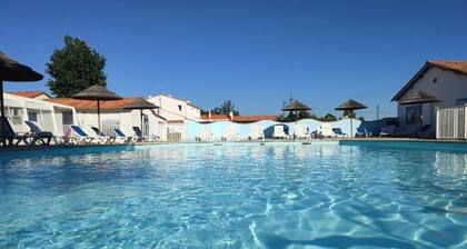 ZEcamping 4* parc aquatique 2km plage chiens acceptés locatif 21m2