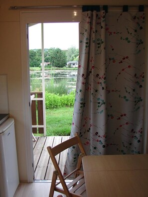 Interior - ZEcamping 4* piscine couverte pataugeoire pet friendly tente clim 19m2 (Saint-Boil)