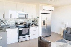 Fridge, microwave, oven, stovetop - Panoramic Ocean Views  1BR Near Beach & El Yunque (Zarzal)