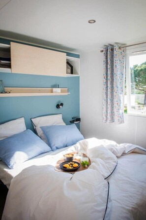 1 bedroom, WiFi - Camping 3 étoiles - Piscine  - ccbfgbf (Collias)