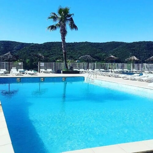 Camping 3 étoiles - Piscine  - ccbfgcb