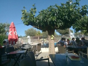 Restaurante al aire libre