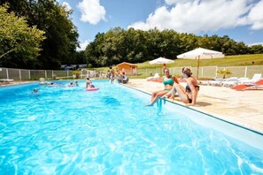 Beheizter Pool