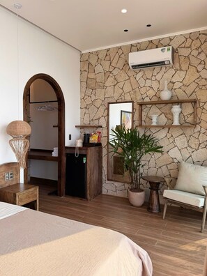 Habitació doble Deluxe, 1 llit de matrimoni gran, balcó, vistes al mar