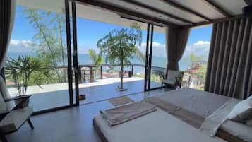 Deluxe Quadruple Room, Balcony, Sea View