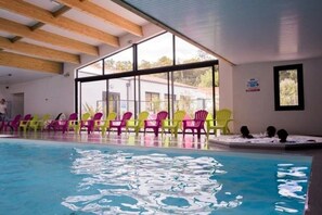 Innenpool, beheizter Pool